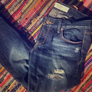 Abercrombie Destroyed Jeans